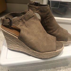 Universal Threads Cayla Peep Toe Wedge Espadrille